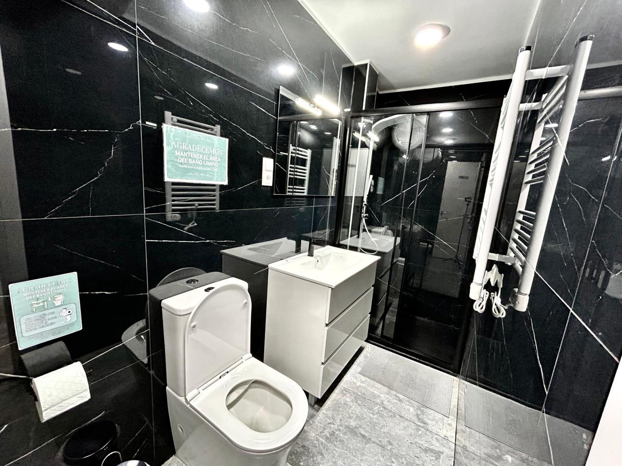 Rooms Rayo Madrid Exterior foto
